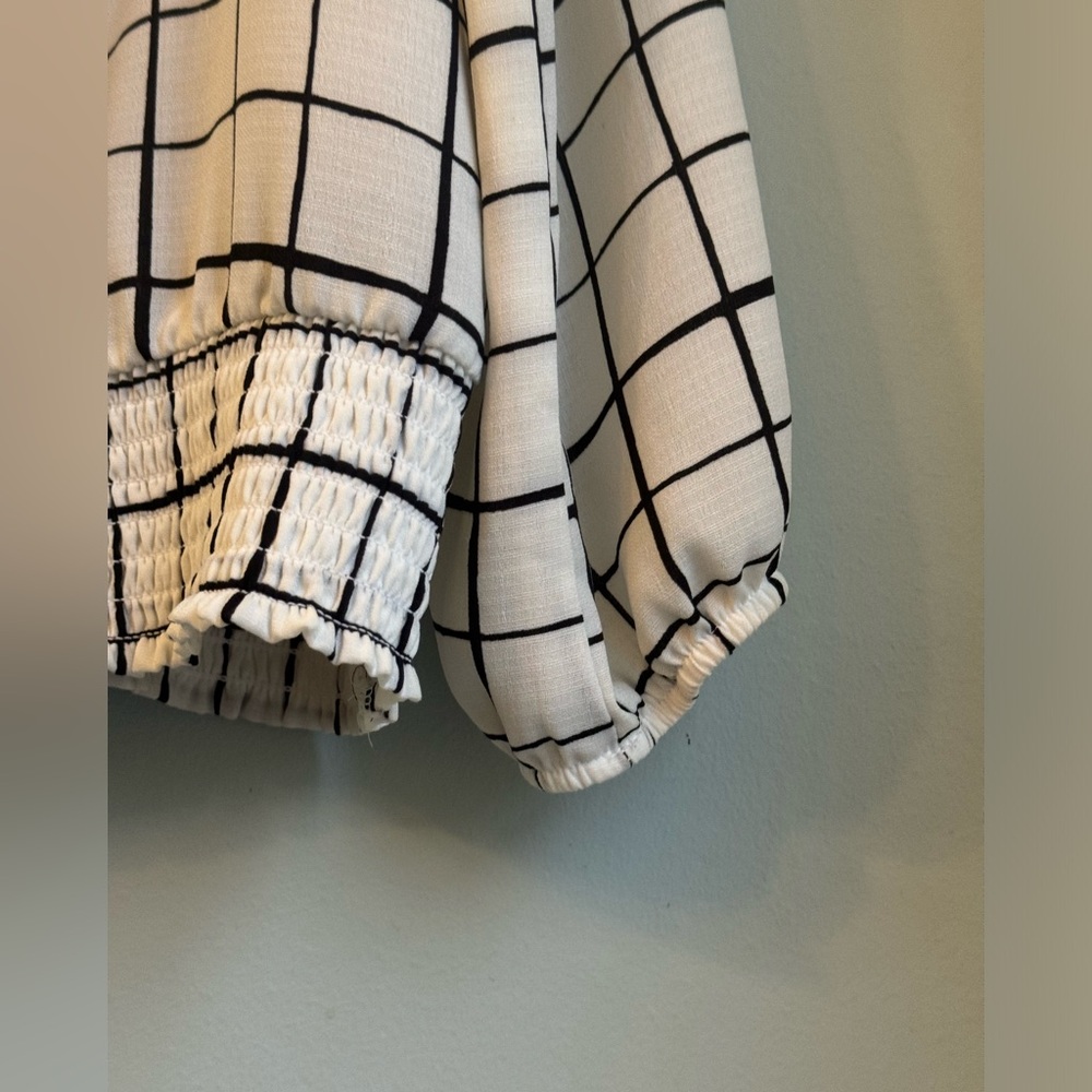 Apt. 9 Blouse - Picture 6 of 11